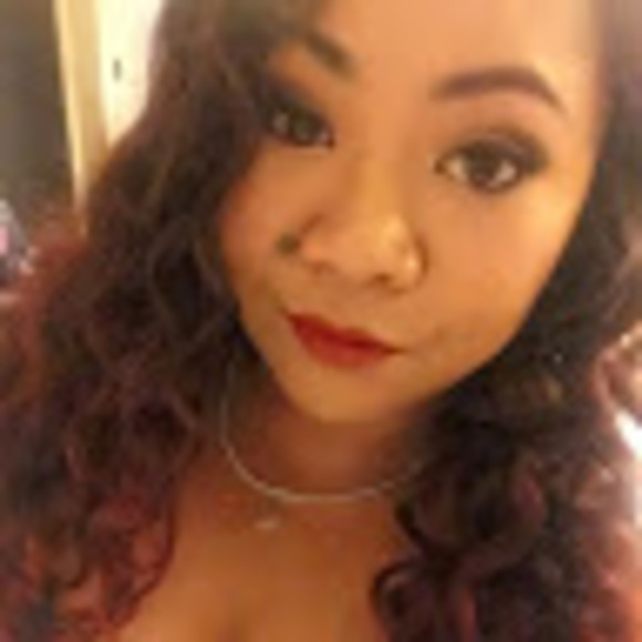 Meet your Posher, Hannah - Picture 1 of 1